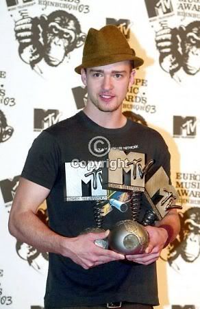 MTV-EUROPE-MUSIC-AWARDS-EDINBURGH-S.jpg