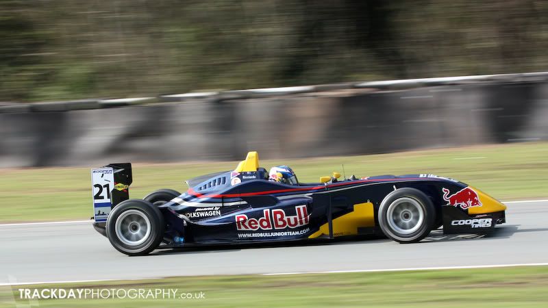 IMAGE: http://i484.photobucket.com/albums/rr203/BigAAC/IMG_0955.jpg