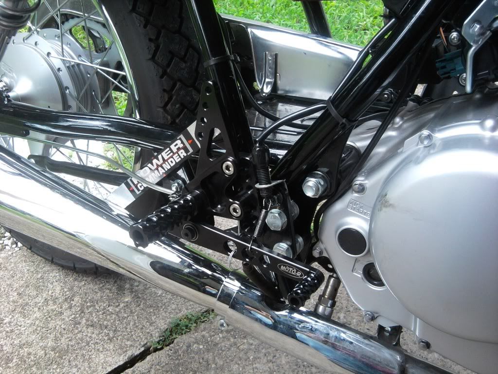 Rearsets? Page 2 TU250 Riders