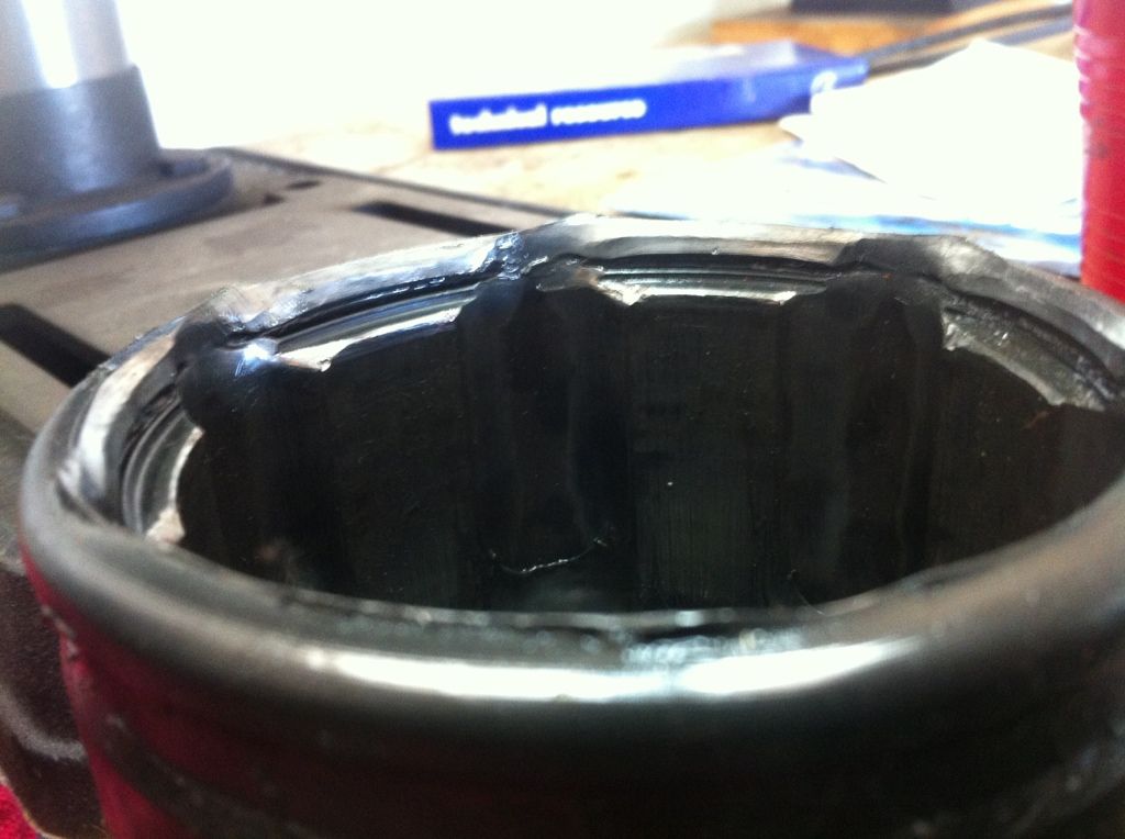 000E4DC4-CF53-4C5D-B812-225060C2C240-211