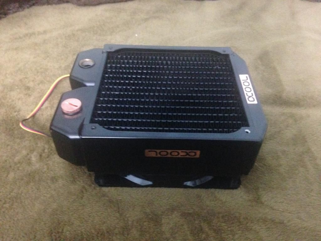 Em bán dọn phòng, SSD, watercool, etc . Giá rẻ nhất - 12