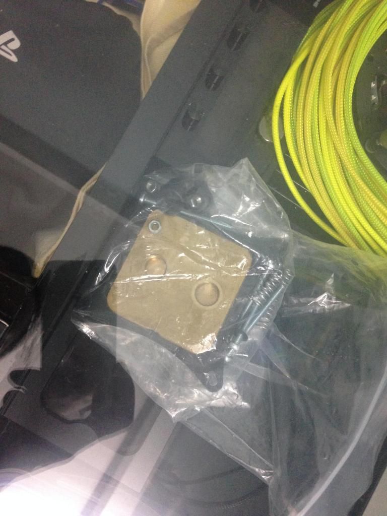 Em bán dọn phòng, SSD, watercool, etc . Giá rẻ nhất - 14