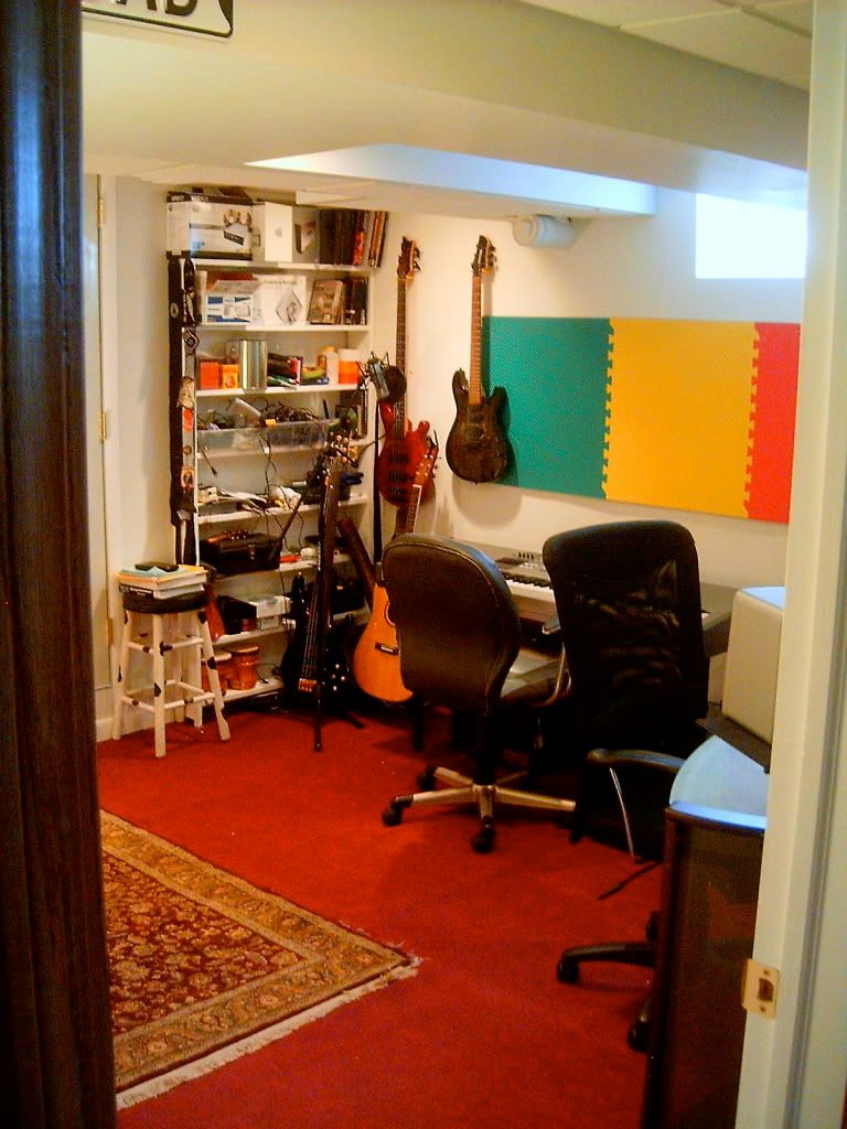 RoomFrDoorway5.jpg